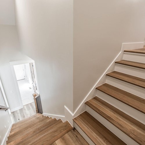 New hardwood flooring in Portland and White House, TN by FLOOR CO.
