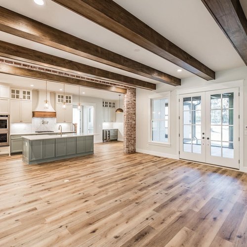 New hardwood flooring in Portland and White House, TN by FLOOR CO.